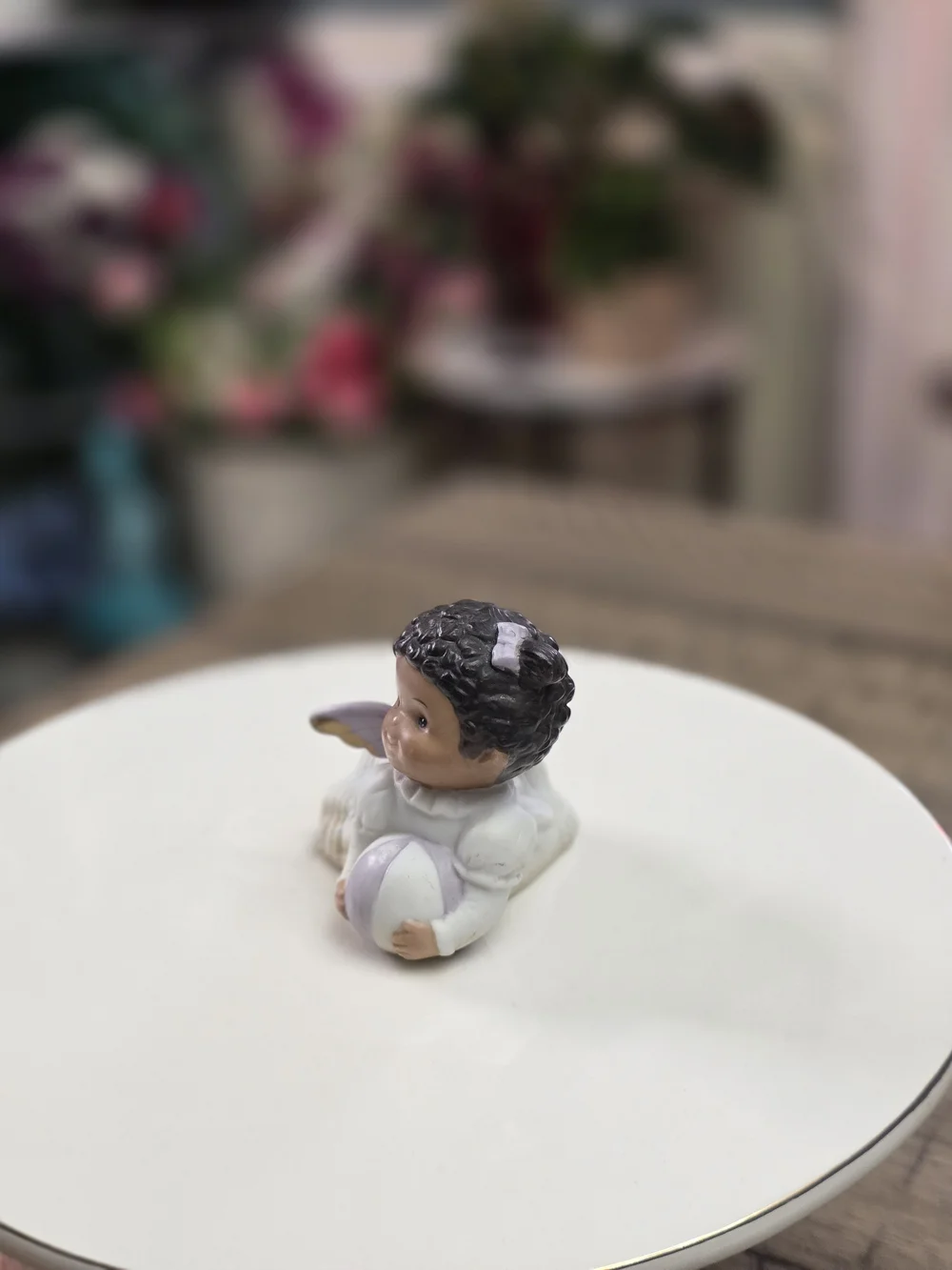 Angelic Trio Ceramic Angel Figurine 3D Effect 14032-01 Thailand